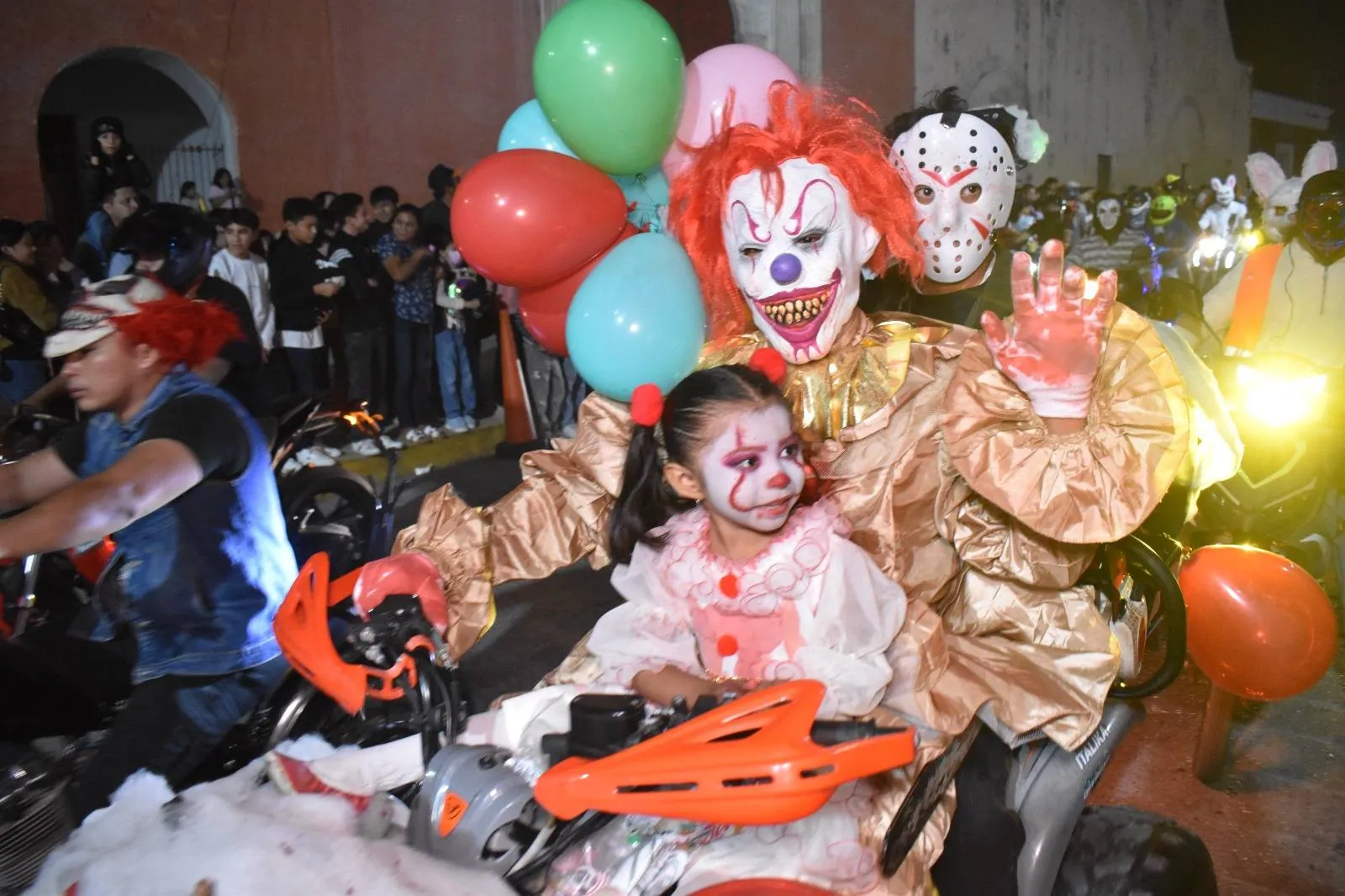 Halloween Encanto — Desfile y fiesta de Día de Muertos