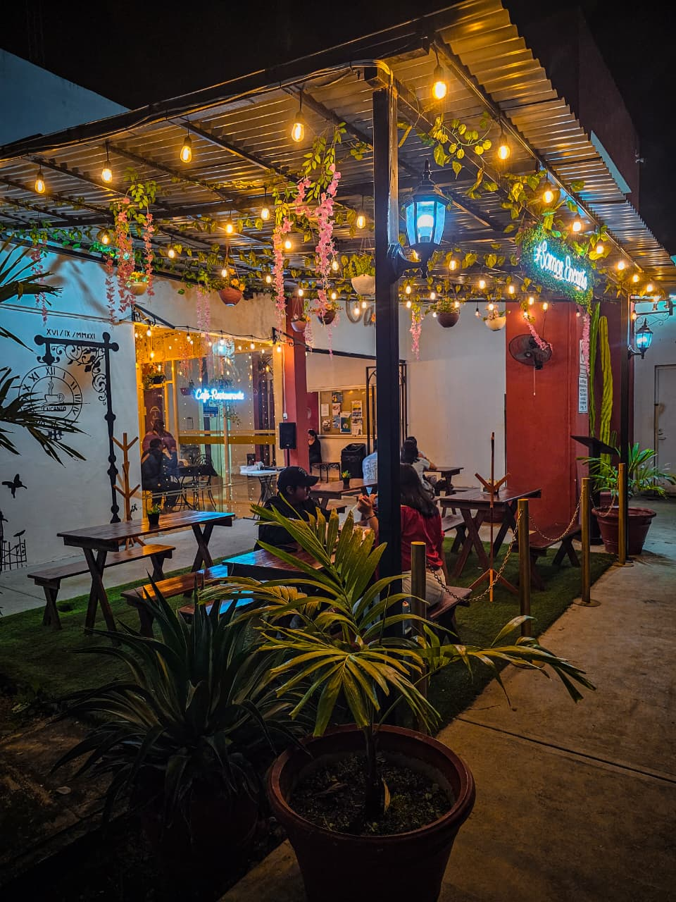 Terraza con luces