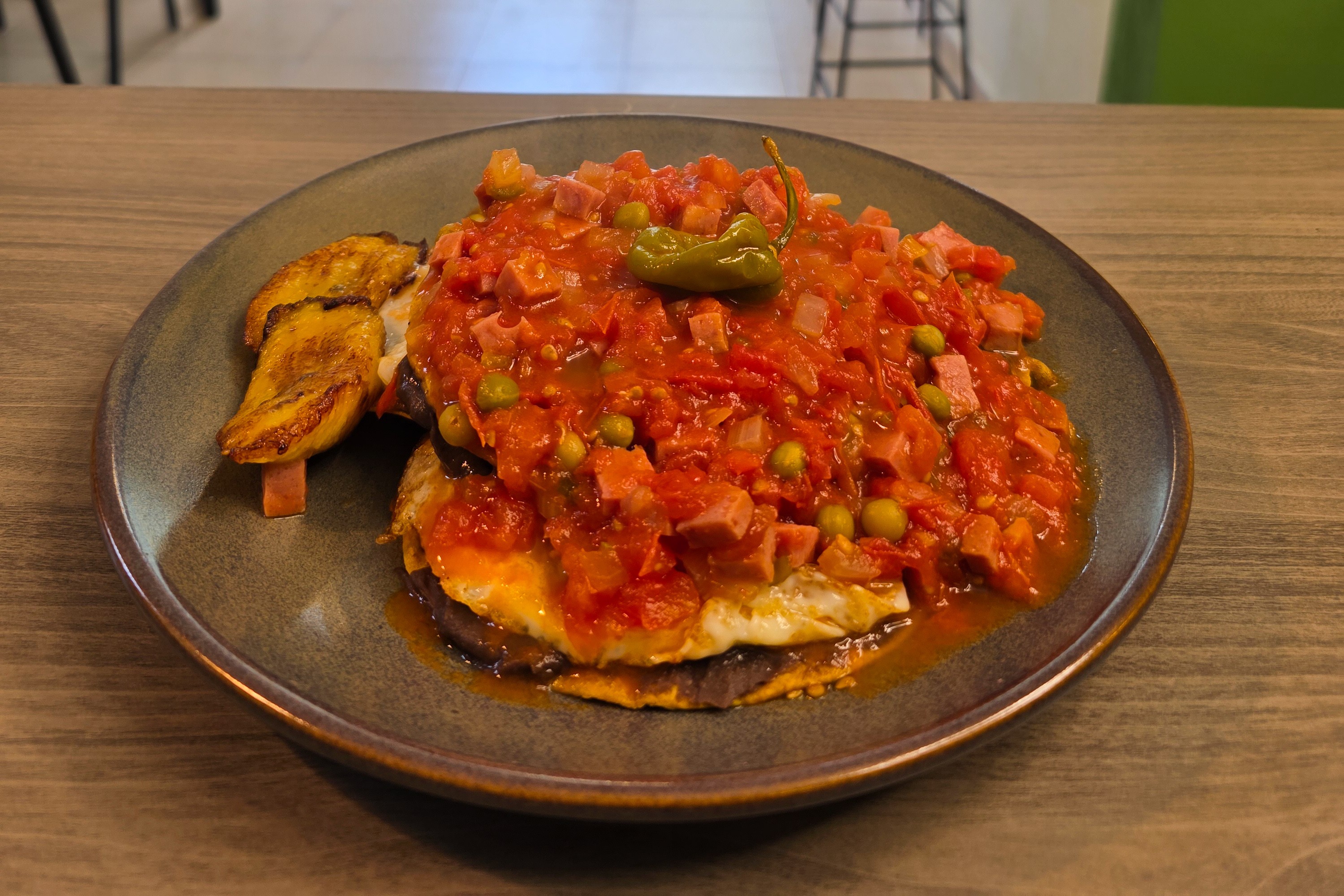 Huevos Motuleños